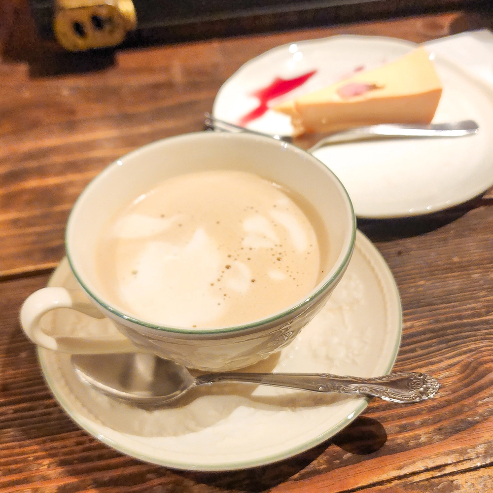 도쿄 분위기 좋은 카페 진보초 밀롱가 누오바 커피