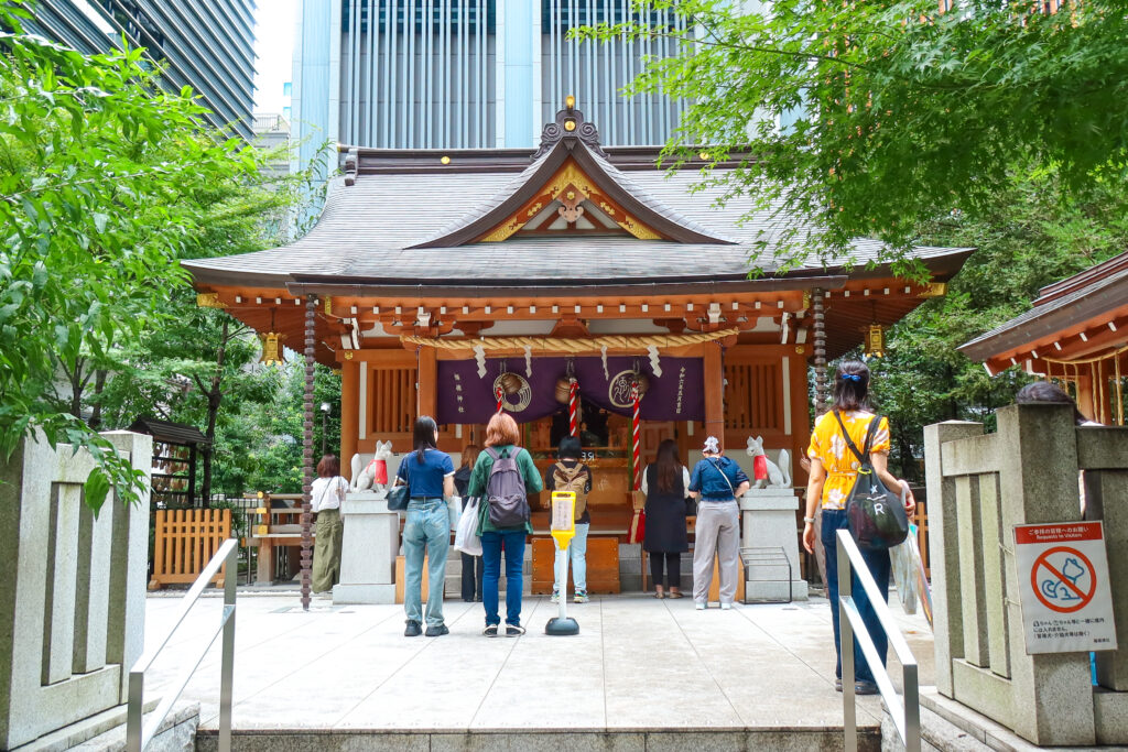 도쿄역 근처 니혼바시 대박 기원 후쿠토쿠 신사 본전
